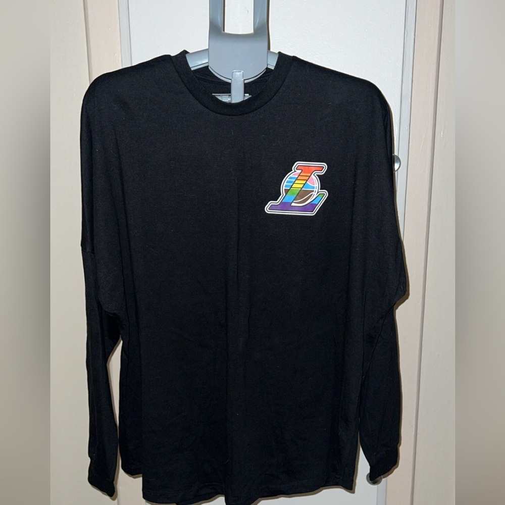 NWOT❗️Black Unisex Lakers Long Sleeve Shirt with Rainbow Logo - Picture 2 of 4